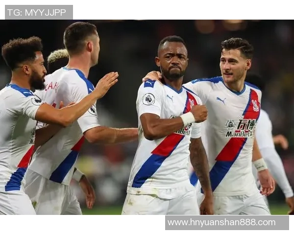 曼城足球队的崛起与英超赛场的辉煌征程解析